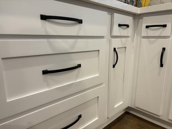 Anna Texas Kitchen Pulls