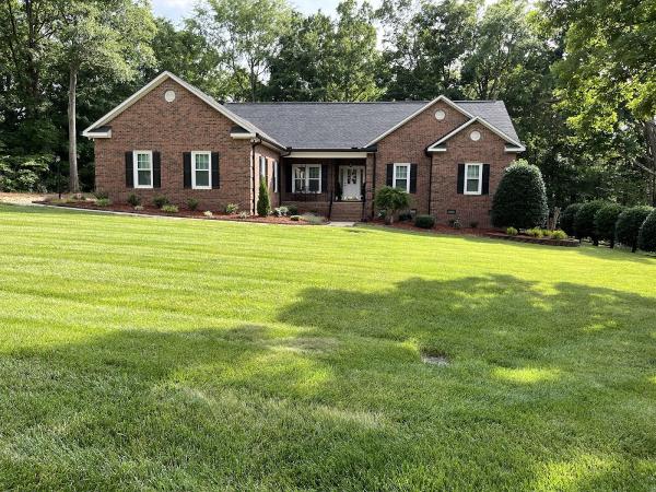 Groundmaster Landscape & Tree Care