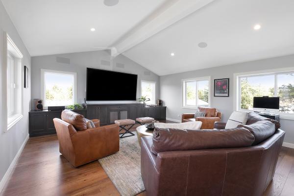 Eagle Peak Builders