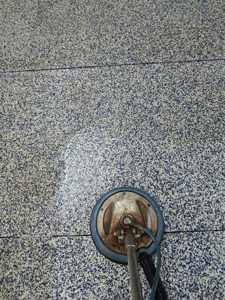 Barefoot Cleaning