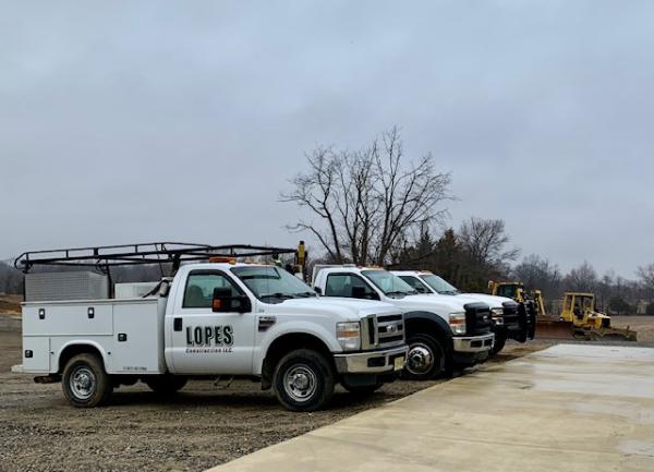 Lopes Construction & Demolition