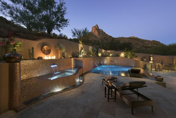 Supreme Pools & Saunas LLC