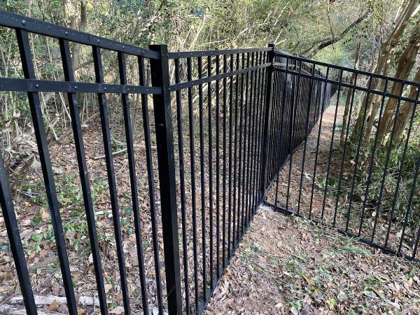 Neversettle Fence & Deck