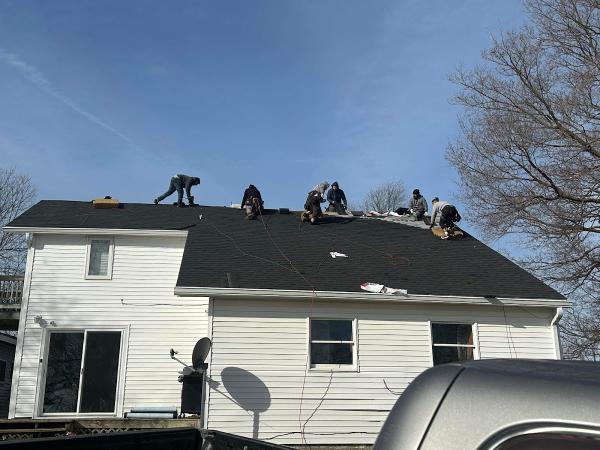 Hernandez Roofing LLC