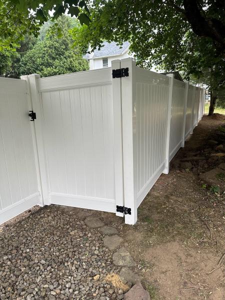 Innovative Fence & Ironworks