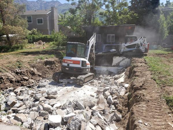 CW Concrete & Asphalt Removal