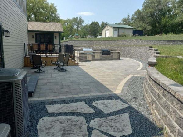 Dahl's Landscape & Design