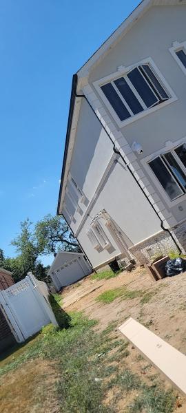 Shine Gutter Cleaning and Repair Inc.