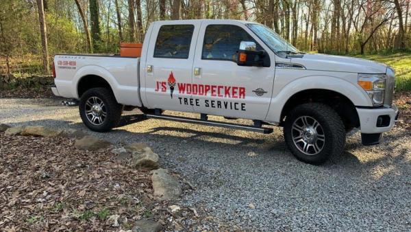 J'S Woodpecker Tree Service LLC
