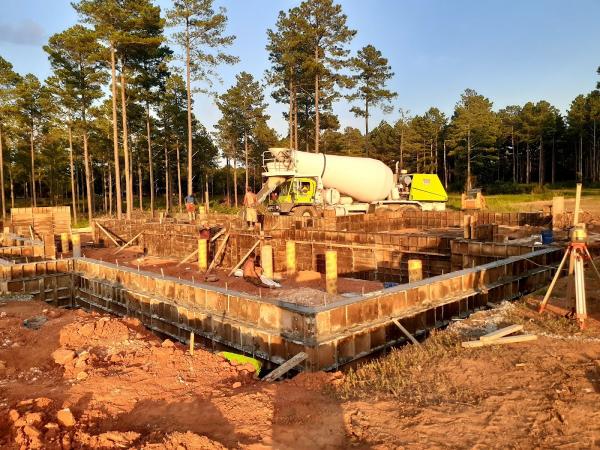 Pyramid Concrete Construction LLC