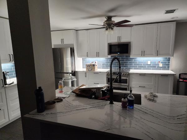 Hard Hat Construction & Remodeling