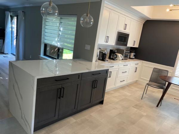 J & R Kitchen and Flooring Inc.