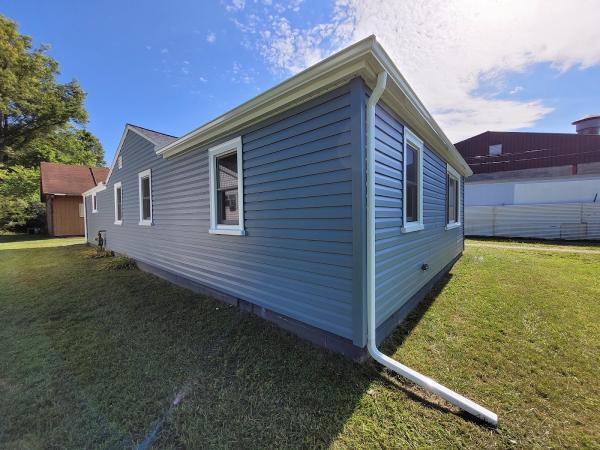 Advantage Windows & Siding Home Improvements LLC