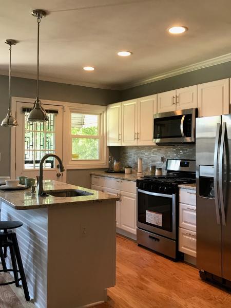 Spotless 4U Cleaning Services LLC