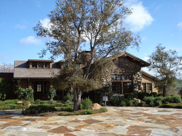 Benchmark Landscaping Co