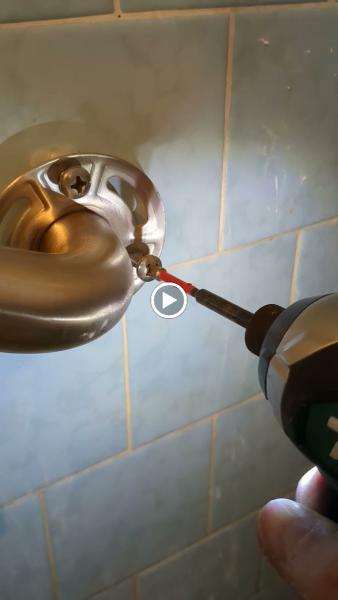 Los Angeles Grab Bar