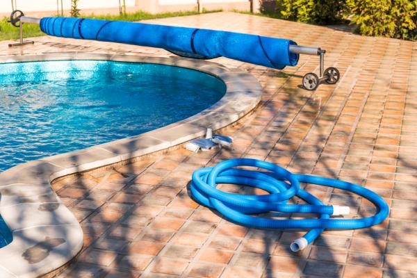 Kendell's Pool Service & Maintenance Inc