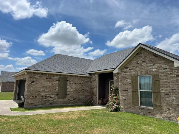 Pelican Roofing Company