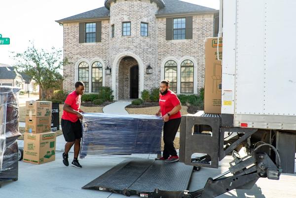 Step-by-Step Moving & Delivery