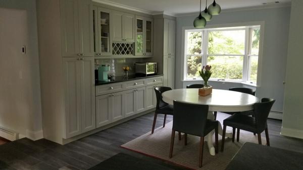 Instile Cabinet Outlet