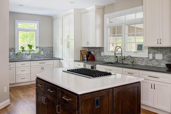 Select Kitchen & Bath