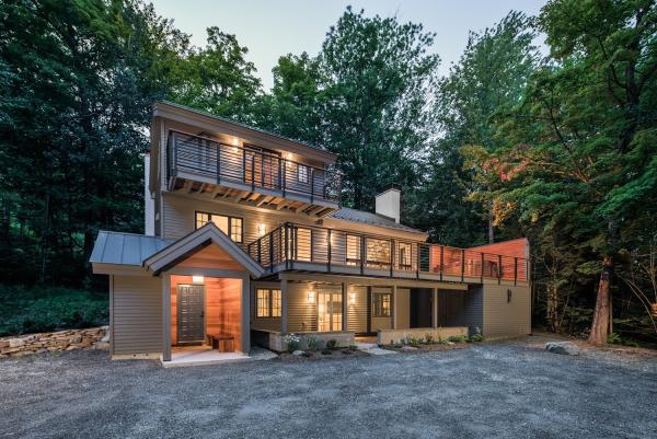 Roots Architecture + Design