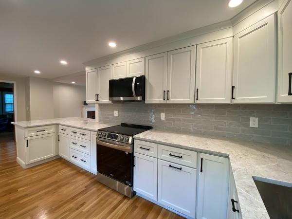 Molla Builders LLC