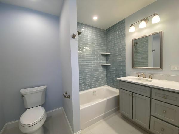 Molla Builders LLC