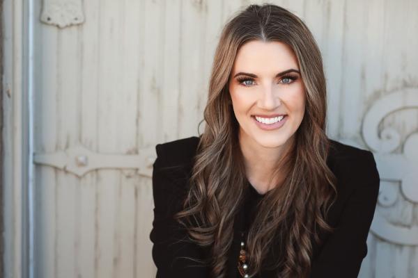 Ashlee Martindale Real Estate Advisor