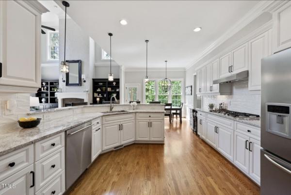 Sea Breeze Home Staging and Design