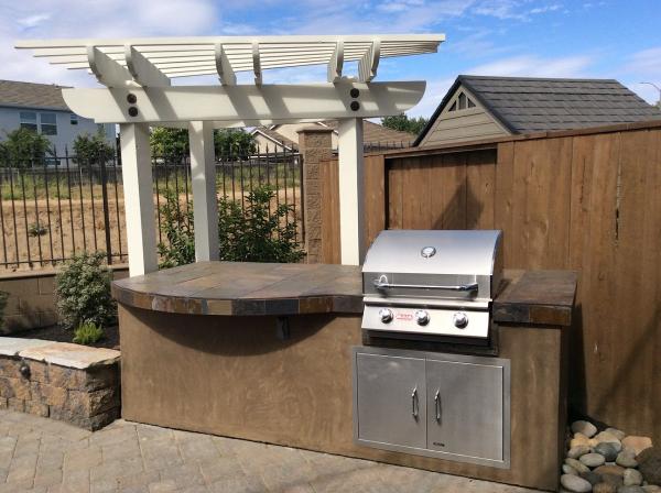 RJQ Landscape & Design