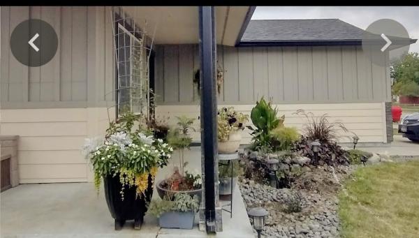 SNL Gutters and Construction