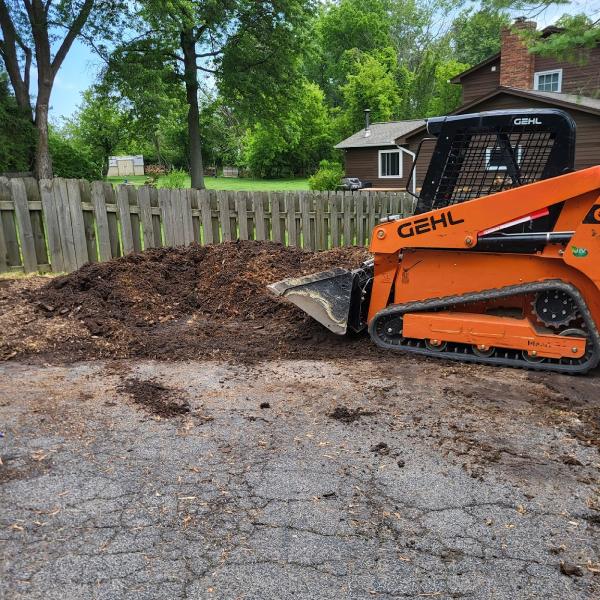 Local Lawn and Landscaping