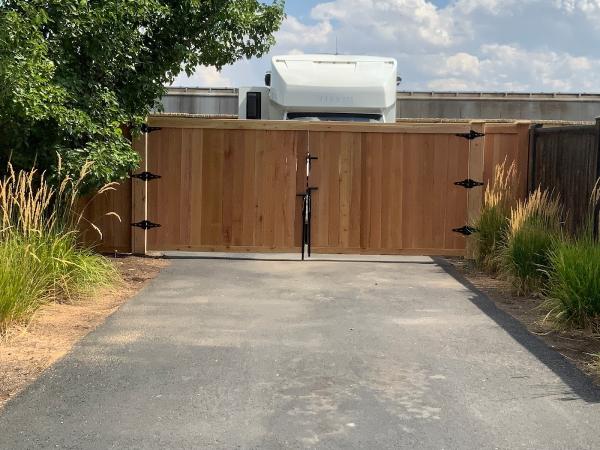 Mike's Fence Center Inc
