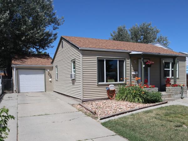 Alisha Collins Real Estate Team