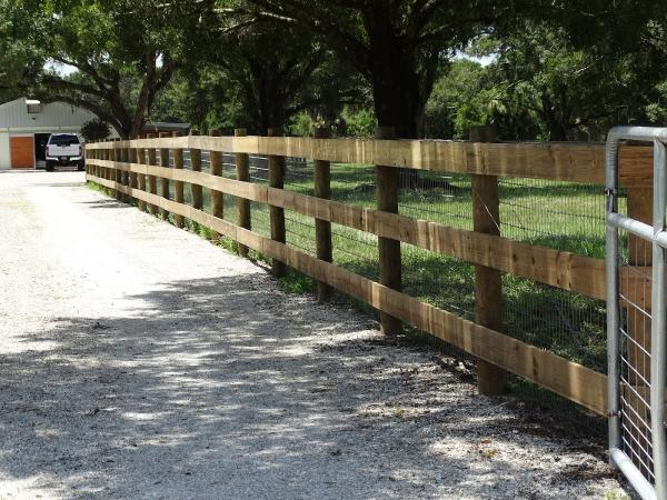 B&B Fencing Solutions Inc.