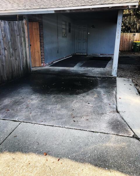 Liquid Assets Pressure Washing