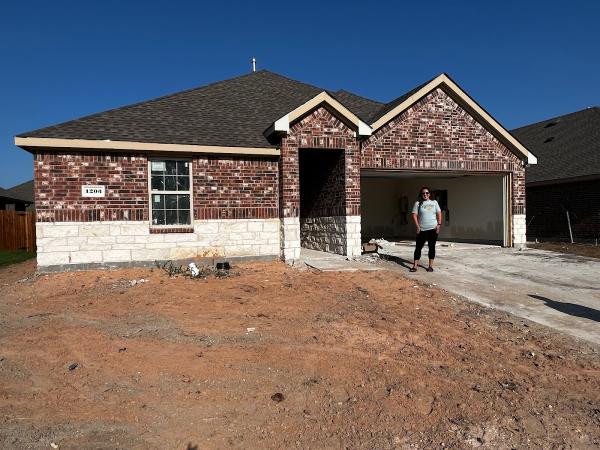 Robbie Robertson Realtor- Coldwell Banker Apex