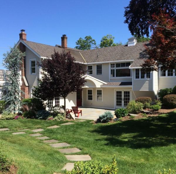 Visione Landscaping Inc