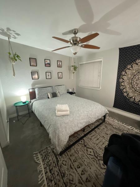 Santos Cleaning LLC