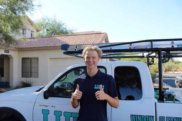 Lumi Window Cleaning