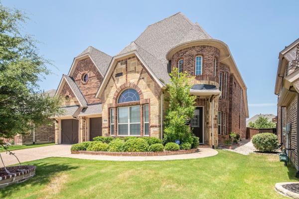 Castle Hills Real Estate