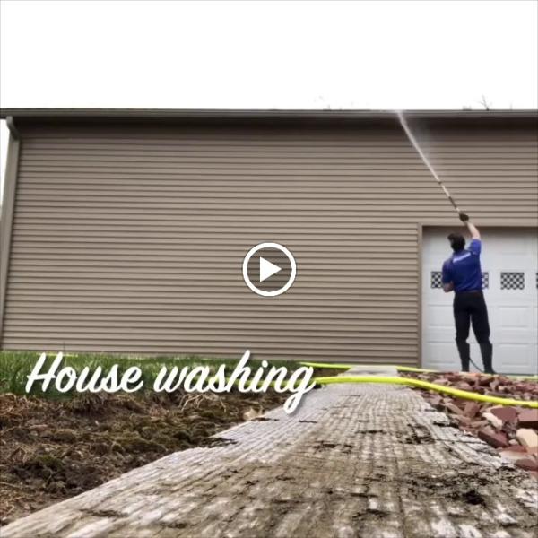 Advanced Pressure Washing LLC