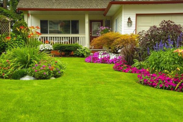 Reyes Lawn Care