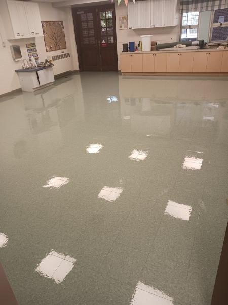 J W Flooring & Cleaning Llc