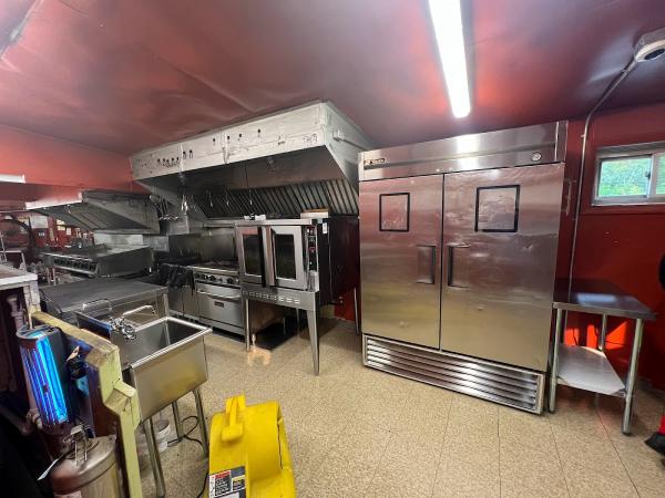 P&V Commercial Cleaning