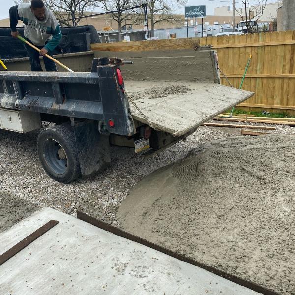 Fully Loaded Moving and Hauling Llc