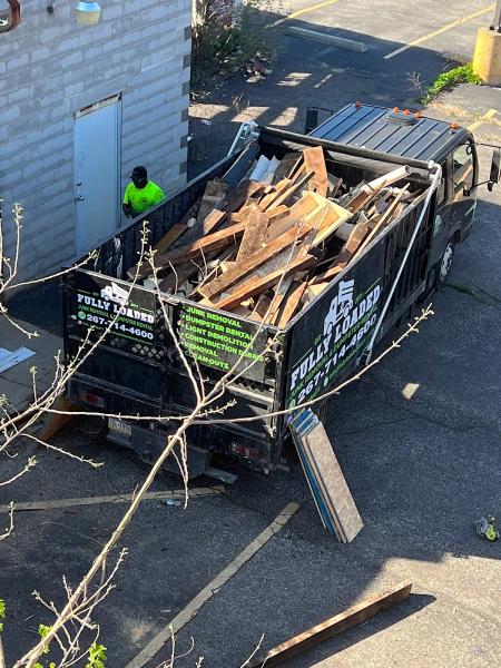 Fully Loaded Moving and Hauling Llc