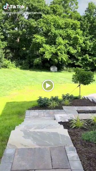 Vineyard Construction Company LLC