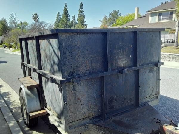 Thousand Oaks Strong Hauling & Junk Removal
